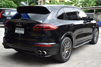 Cayenne SE-Hybrid Platinum Edition 2017 Plug in Hybird รถสภาพป้ายแดง ไม่เคยมีอุบัติเหตุ