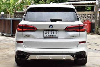 BMW X5 3.0 (G05) xdrive30d M sport เครื่องยนต์ดีเซล 3,000 cc 265 HP สีขาว ปี 2020