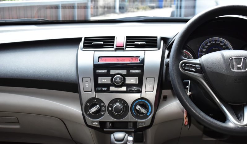 
								Honda City 1.5 V CNG Auto ปี 2013 full									