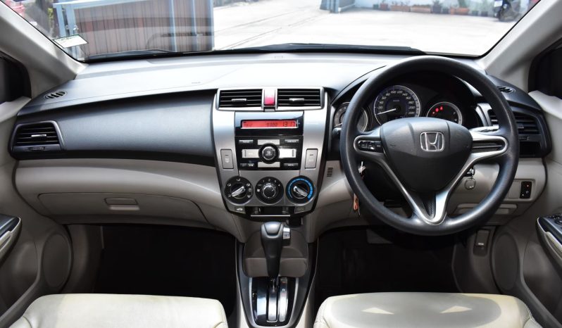 
								Honda City 1.5 V CNG Auto ปี 2013 full									