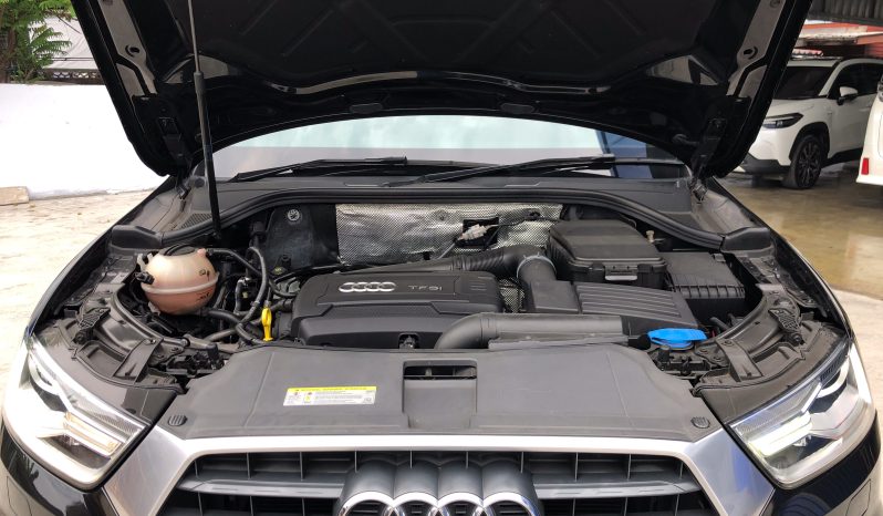 
								Audi Q3 35 TFSI 2.0 quattro เครื่องยนต์เบนซิน 180 แรงม้า ปี 2018 full									