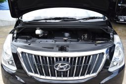 
										Hyundai H1 Delux สีดำ ปี 2018 full									